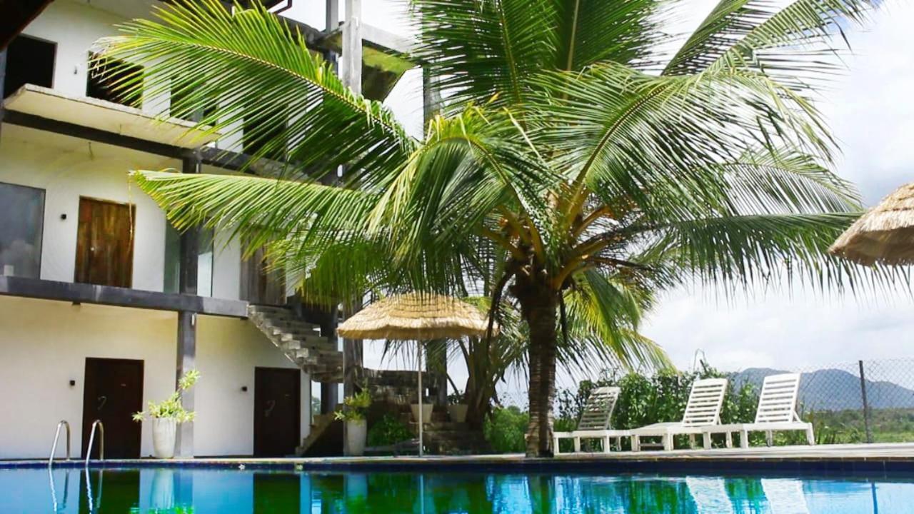 Wild Fortress Hotel Sigiriya Exterior photo